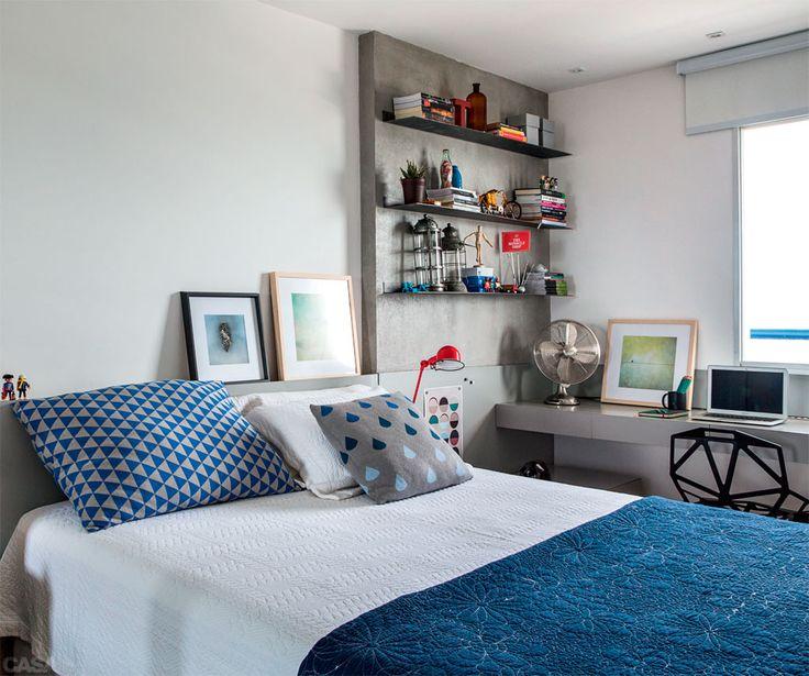 Quarto Pequeno com cimento queimado e azul